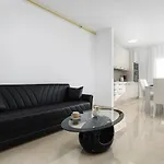 Stancija Amorozo 5 * Poreč