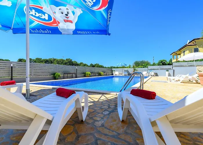 Stancija Amorozo 5 *