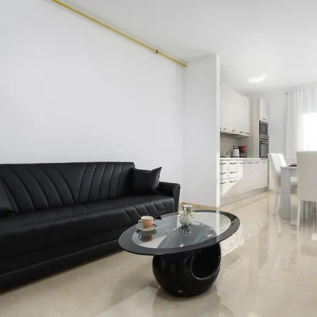 Stancija Amorozo 5 * פורץ