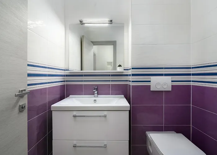 Stancija Amorozo 5 * Poreč