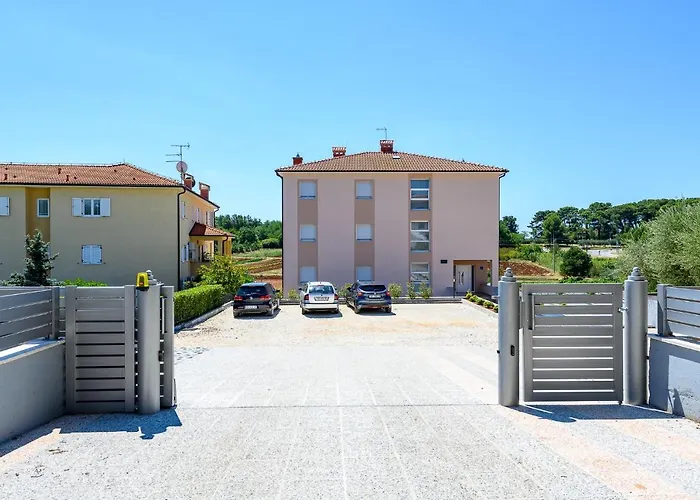 Stancija Amorozo 5 Poreč